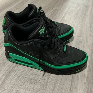Undefeated Air Max 90